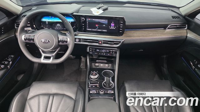 Kia K5 2020 — photo 10