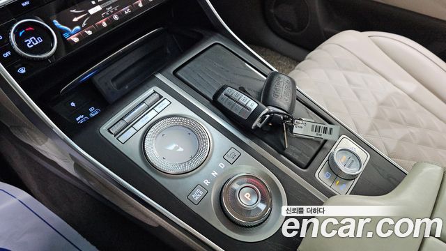 Genesis GV80 2021 — photo 9