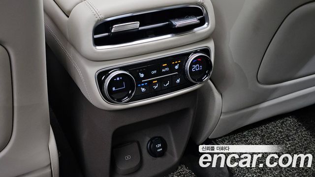 Genesis GV80 2021 — photo 19