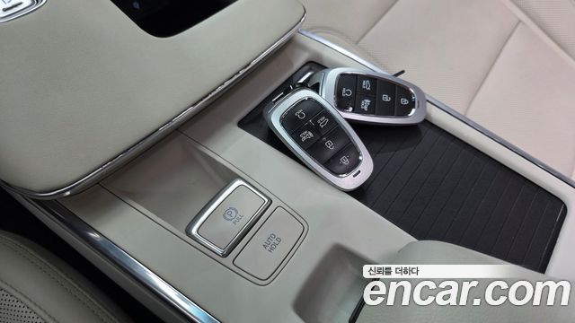 Hyundai Grandeur 2022 — photo 25