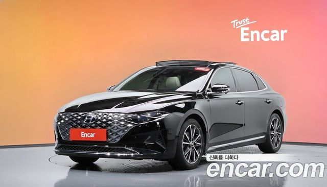 Hyundai Grandeur 2022 — photo 1