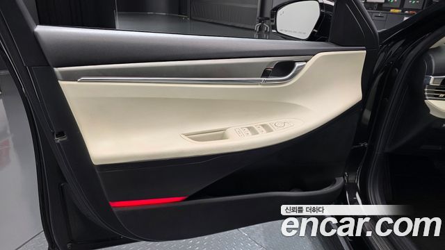 Hyundai Grandeur 2022 — photo 14