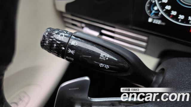 Hyundai Grandeur 2022 — photo 28