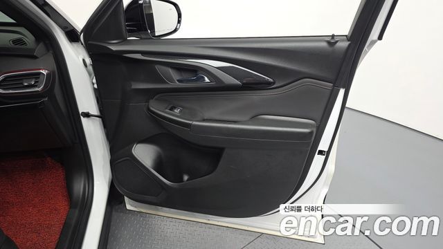 Chevrolet Korea Trailblazer 2021 — photo 14