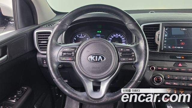Kia Sportage 2018 — photo 19