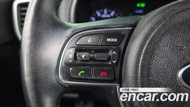 Kia Sportage 2018 — photo 20
