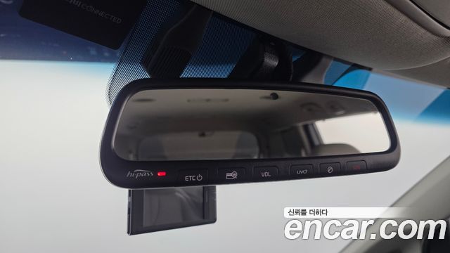 Kia Canival 2015 — photo 24