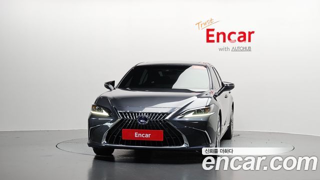 Lexus ES 2022 — photo 3