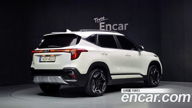 Kia Seltos 2023 — photo 2