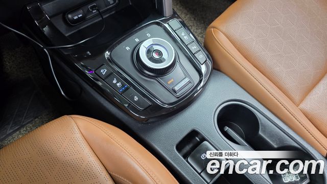 Kia Seltos 2023 — photo 12