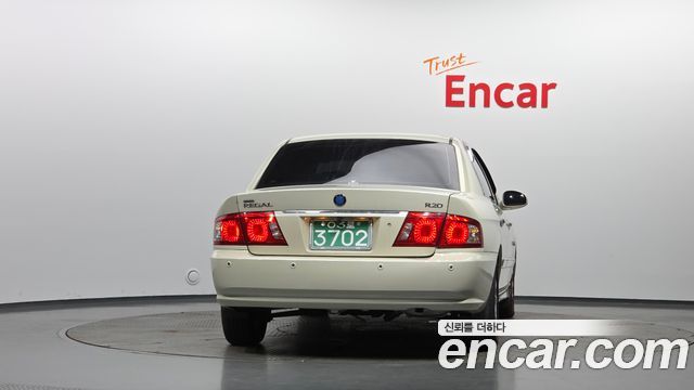 Kia Regal 2005 — photo 4