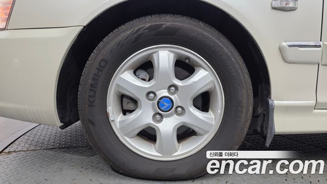 Kia Regal 2005 — photo 5