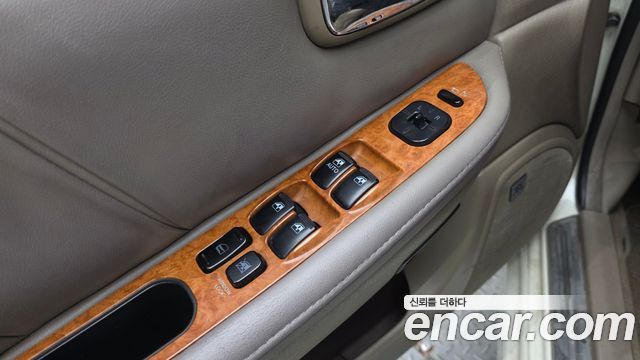 Kia Regal 2005 — photo 12