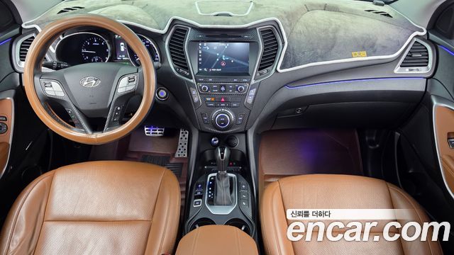 Hyundai Santafe 2016 — photo 10
