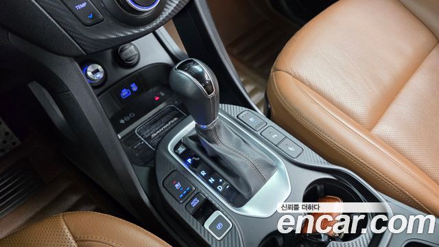 Hyundai Santafe 2016 — photo 12