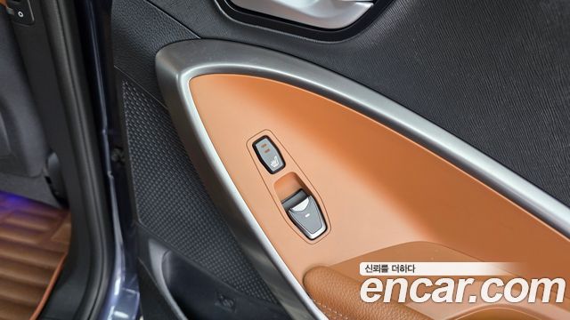 Hyundai Santafe 2016 — photo 24