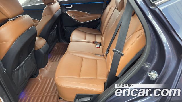 Hyundai Santafe 2016 — photo 16