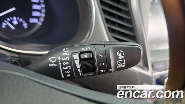 Hyundai Santafe 2016 — photo 28