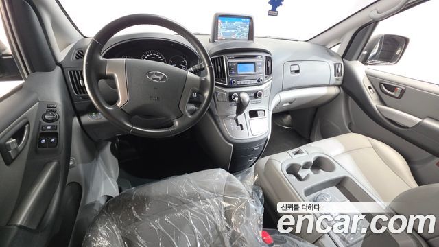 Hyundai Starex 2021 — photo 10