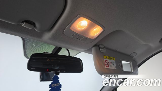 Hyundai Starex 2021 — photo 25