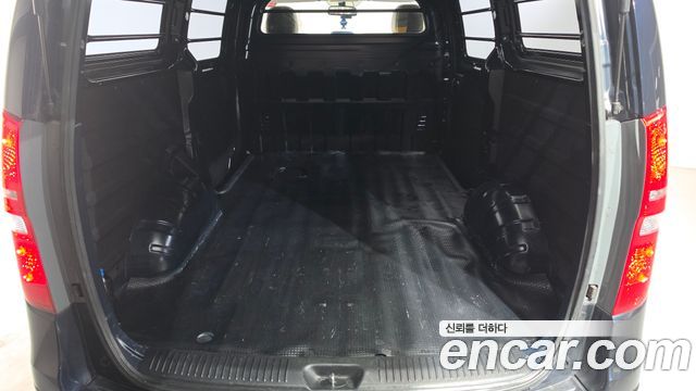 Hyundai Starex 2021 — photo 26