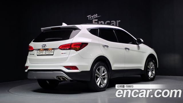 Hyundai Santafe 2016 — photo 2