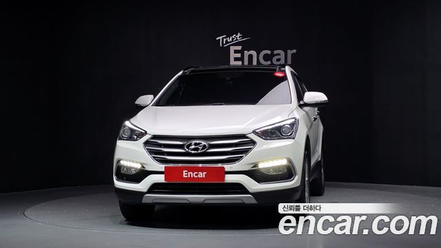 Hyundai Santafe 2016 — photo 3