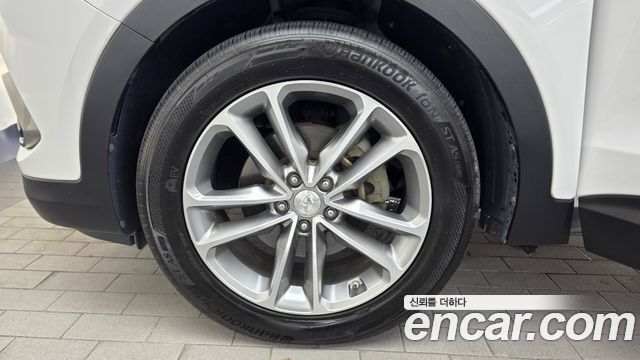 Hyundai Santafe 2016 — photo 5