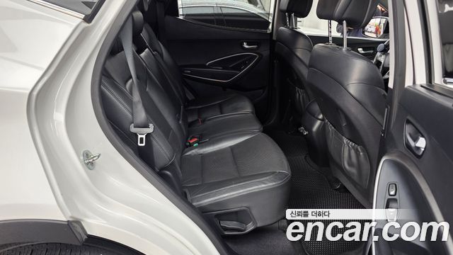 Hyundai Santafe 2016 — photo 18