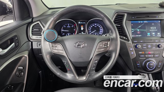 Hyundai Santafe 2016 — photo 19