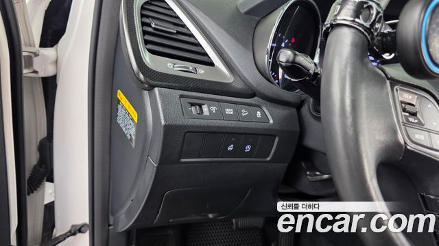 Hyundai Santafe 2016 — photo 22