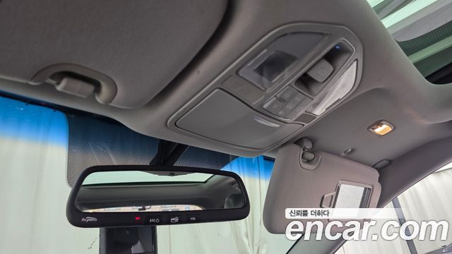 Hyundai Santafe 2016 — photo 23