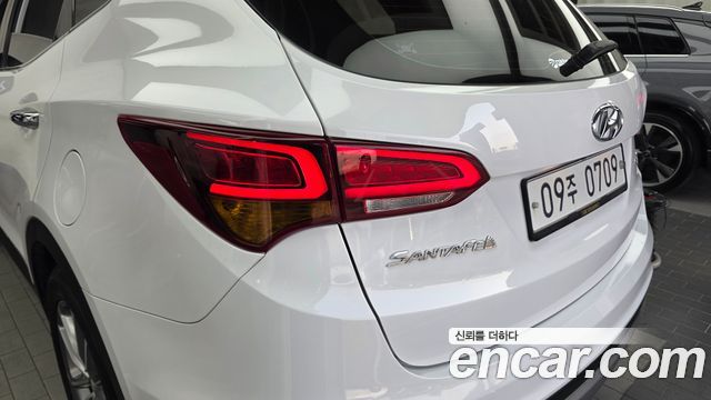 Hyundai Santafe 2016 — photo 9