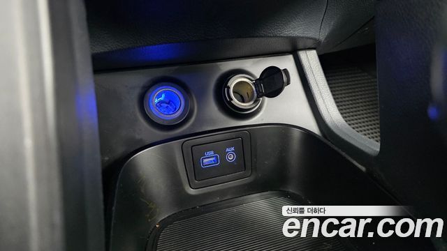 Hyundai Santafe 2016 — photo 27