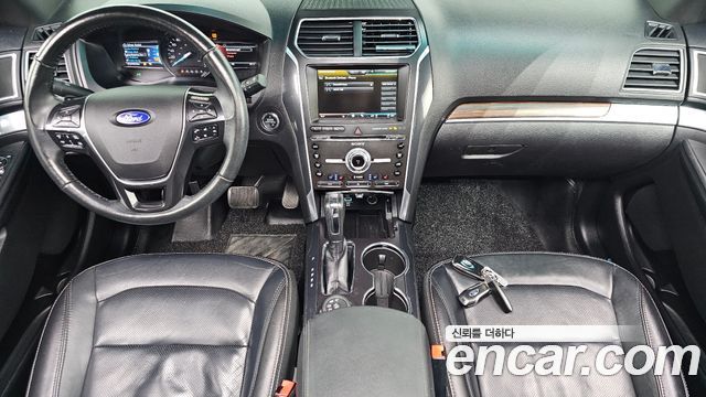 Ford Explorer 2016 — photo 7