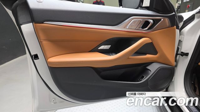 BMW i4 2022 — photo 14