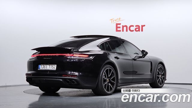 Porsche Panamera 2021 — photo 2