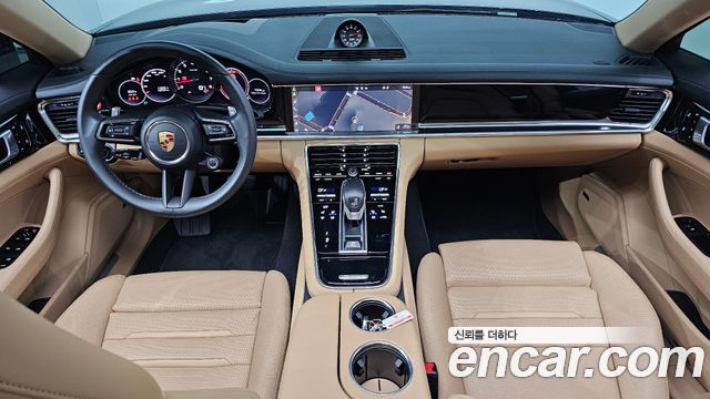 Porsche Panamera 2021 — photo 10