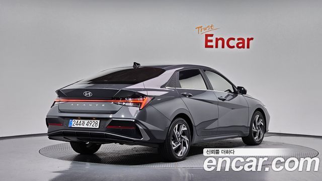 Hyundai AVANTE 2026 — photo 2