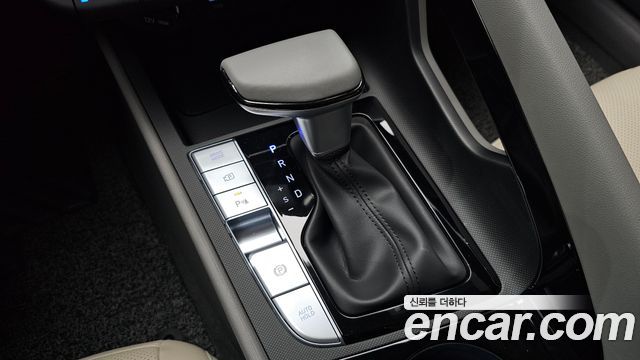 Hyundai AVANTE 2026 — photo 12