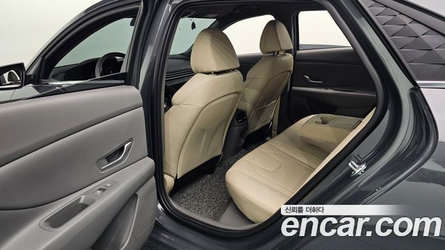 Hyundai AVANTE 2026 — photo 16