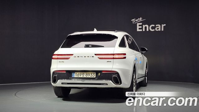 Genesis GV70 2023 — photo 4
