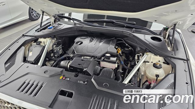 Genesis GV70 2023 — photo 6