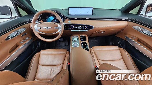 Genesis GV70 2023 — photo 10