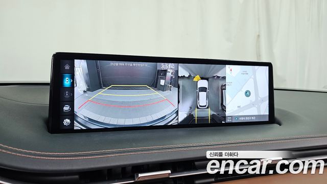 Genesis GV70 2023 — photo 21