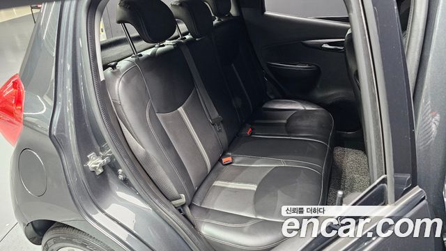 Chevrolet Korea Spark 2021 — photo 17