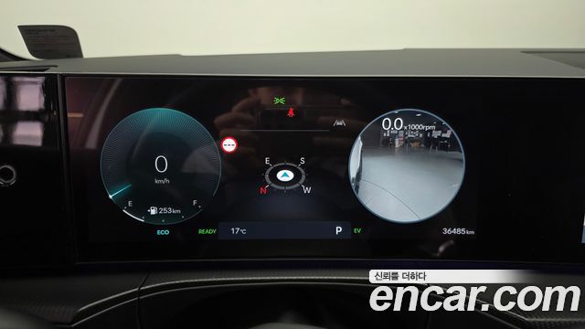Hyundai Santafe 2024 — photo 8