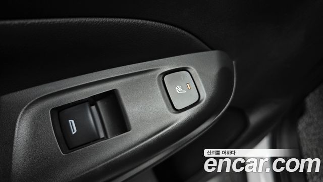 Chevrolet Korea 볼트 EUV 2023 — photo 30