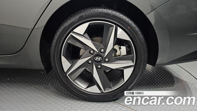 Hyundai AVANTE 2023 — photo 7