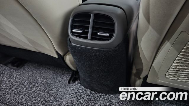 Hyundai AVANTE 2023 — photo 35